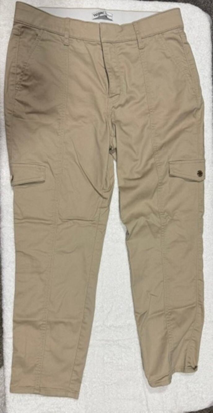 WHBM Outlet Women's Cropped Cargo Pants